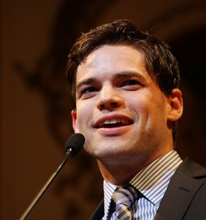 Jeremy Jordan @ BroadwayWorld Jeremy Jordan Photo