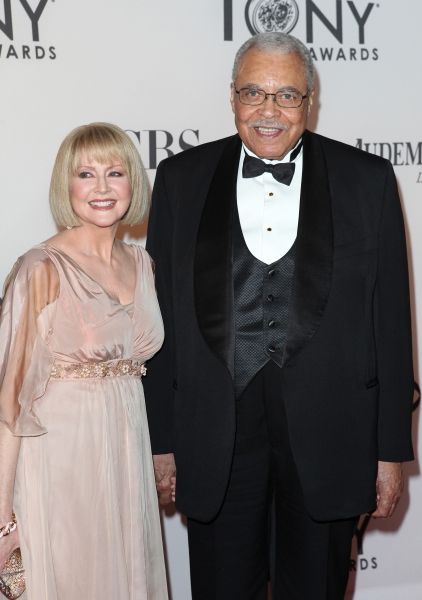 Photo Coverage: 2012 Tony Awards Red Carpet- Part 3! — photo 38 of 60
