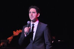 Santino Fontana Photo