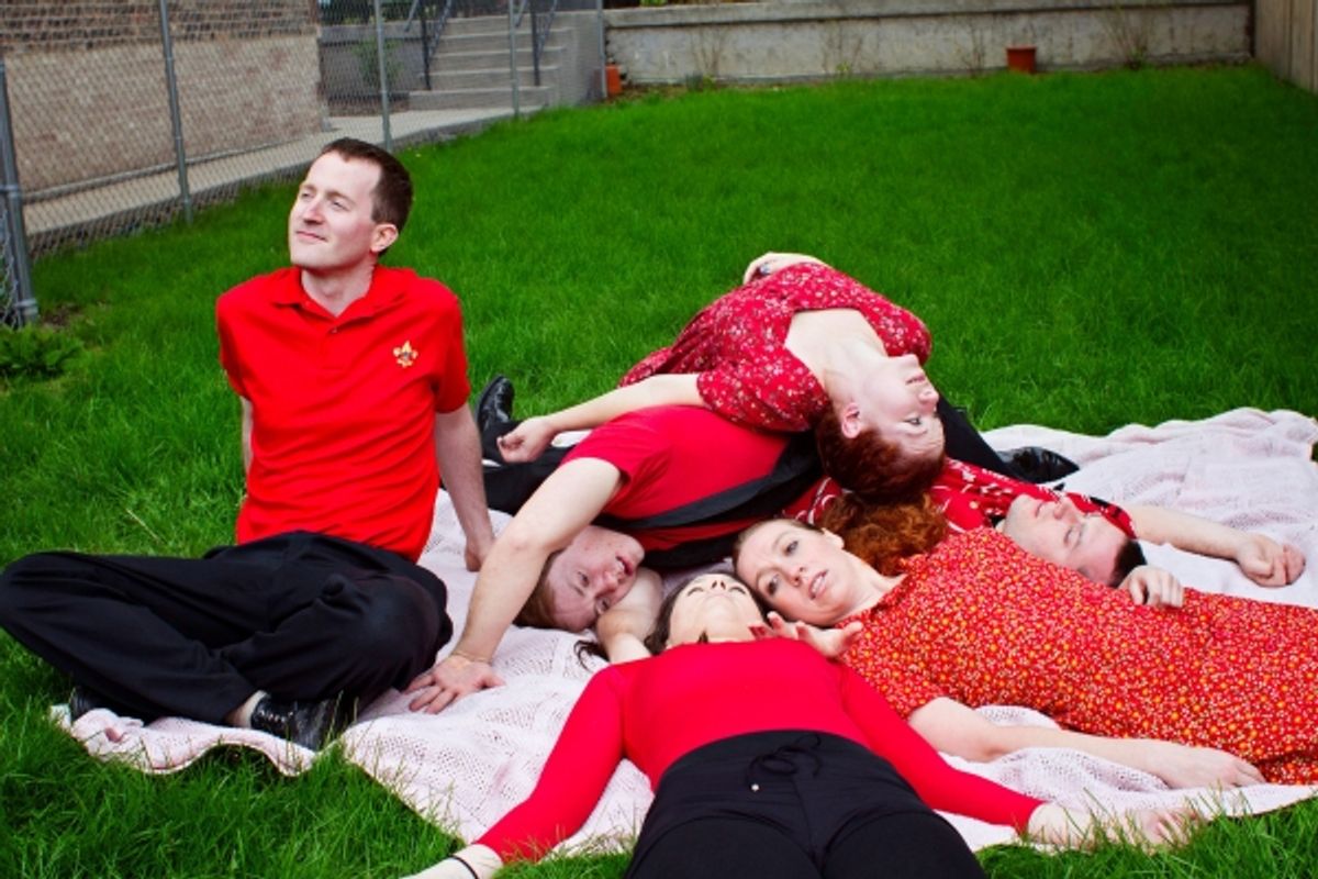 Rob Speer (Danny Tanner), Ali Keirn (Michelle Tanner) (on top), James Dolbeare (Jesse Katsopolis), Katie Johnston-Smith (DJ Tanner), Meghan M. Hillmeyer (Stephanie Tanner), and Chris Gorton (Joey Gladstone) (on bottom)
 at 