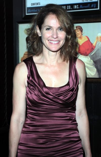 Amy Brenneman Photo