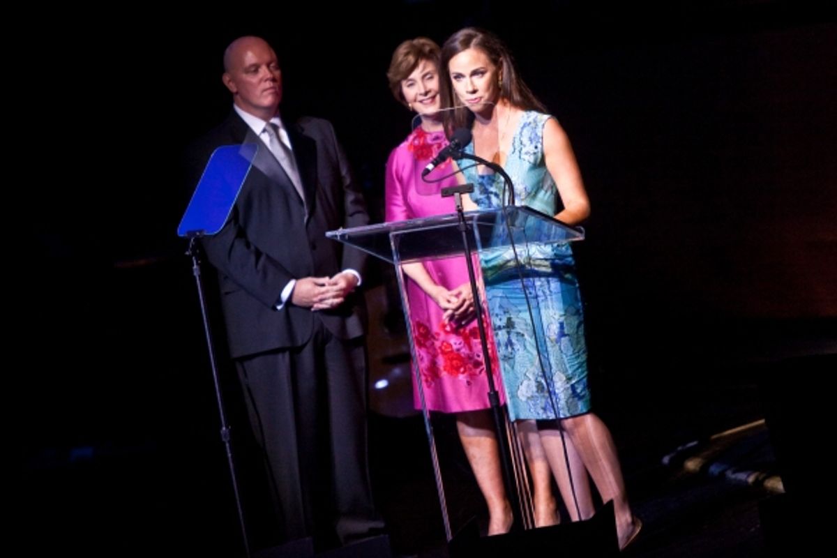 Kevin Ryan, Laura Bush and Barbara Bush at 
