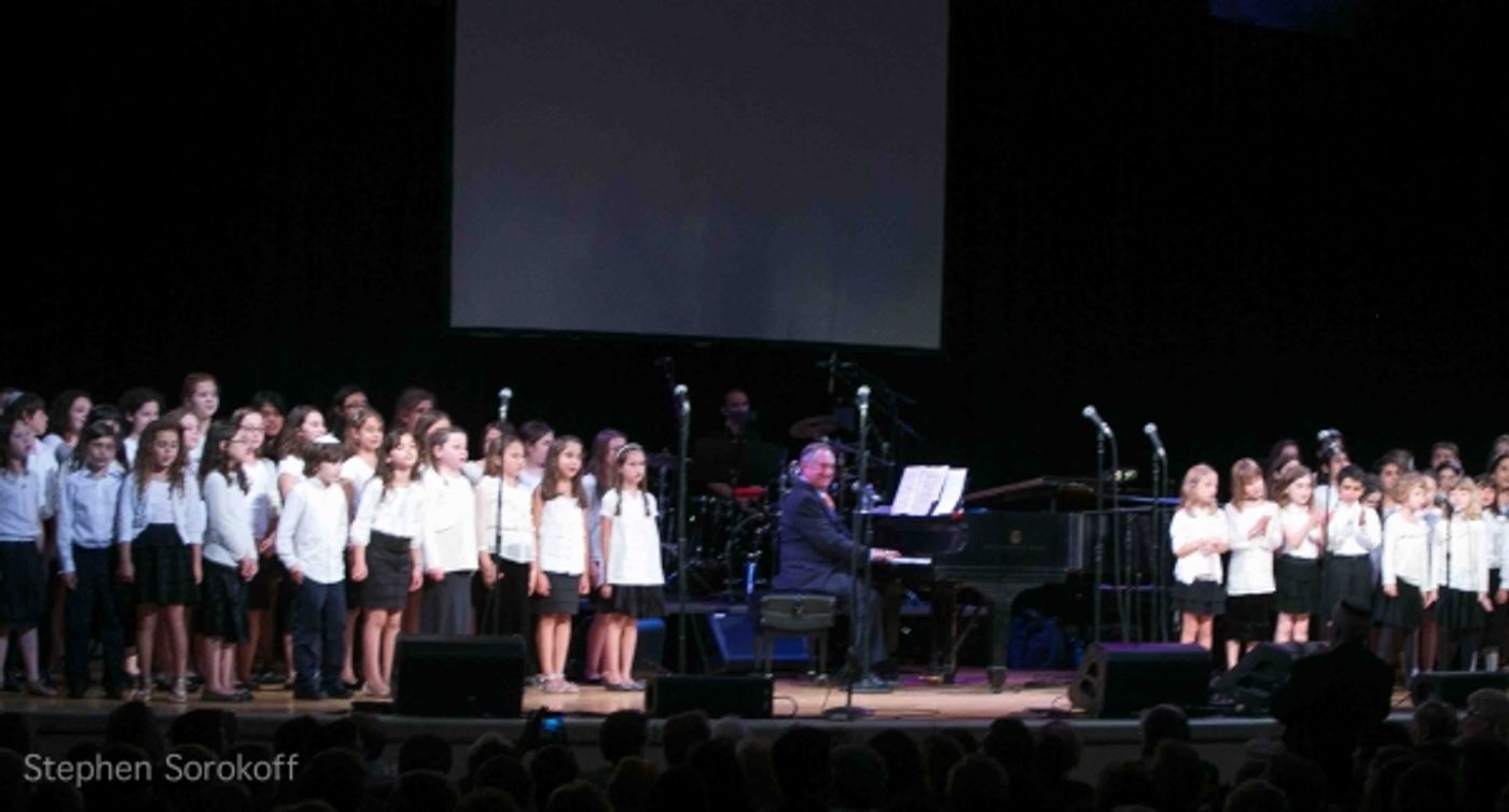 Photo Coverage: National Yiddish Theatre Honors Neil Sedaka  Image