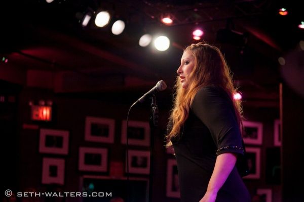 Carly Sakalove Photo