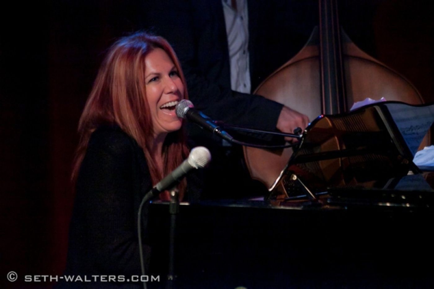 Photo Flash: Jenn Colella, Christiane Noll, et al. Visit CAST PARTY!  Image