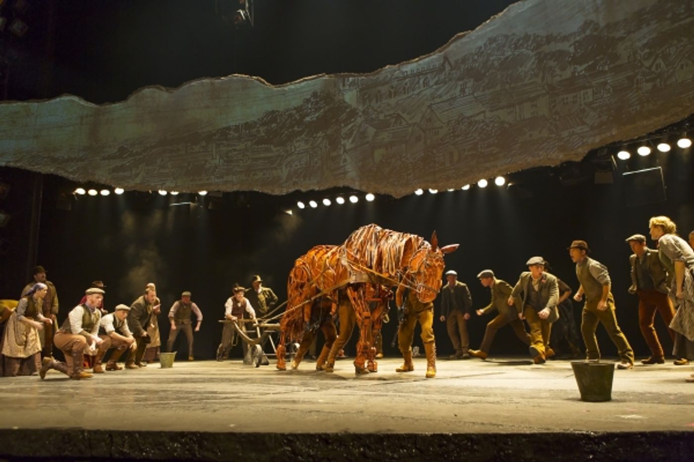 Photo Flash: WAR HORSE Launches National Tour in LA!  Image