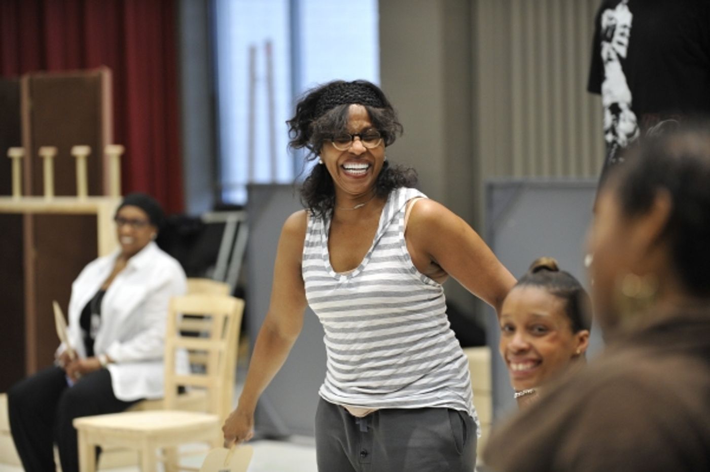 Photo Flash: E. Faye Butler, Felicia Fields et al. in CROWNS' Rehearsal at Goodman Theatre  Image