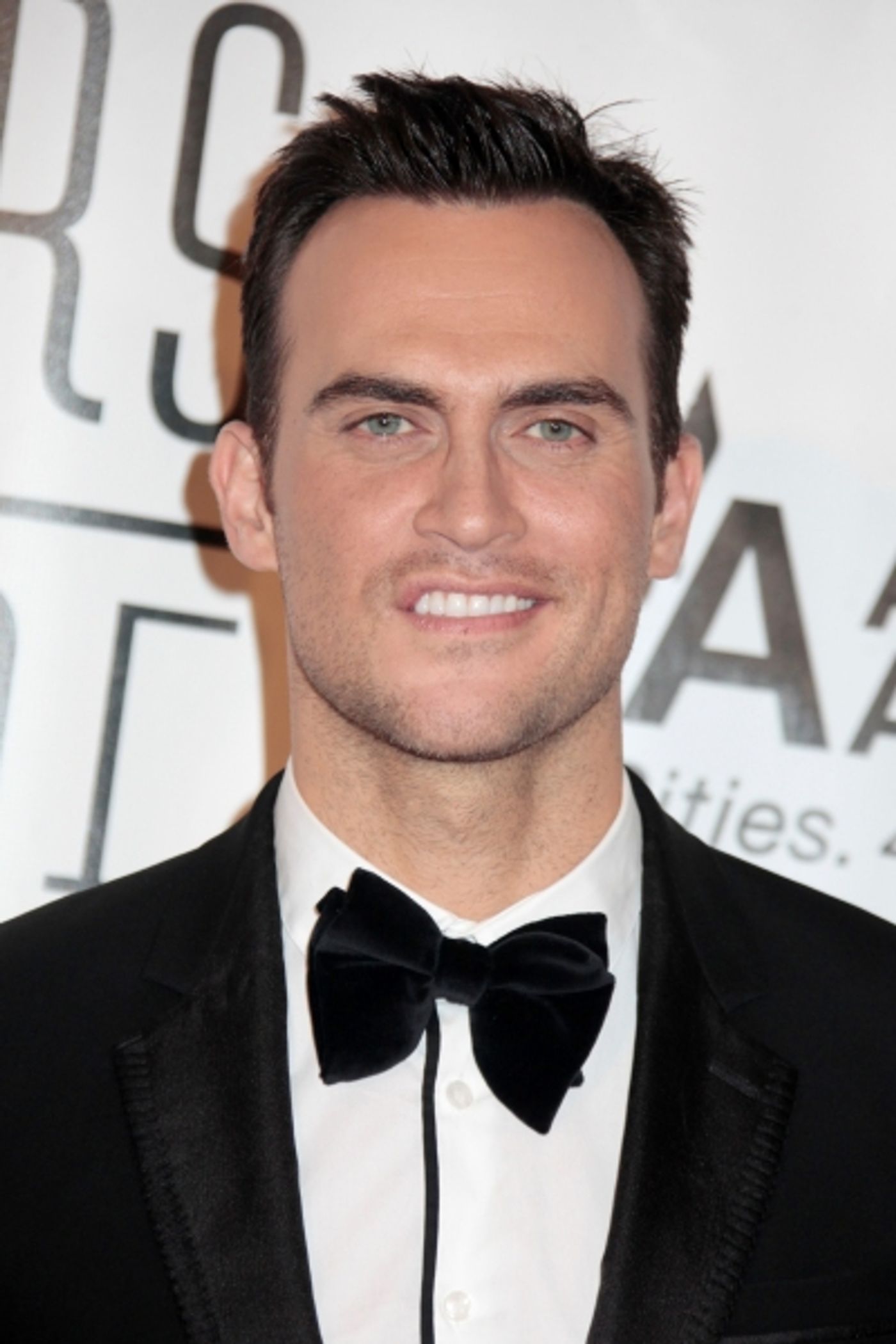 Photo Flash: Bette Midler & Cheyenne Jackson at the Songwriters Hall of Fame Awards Gala  Image