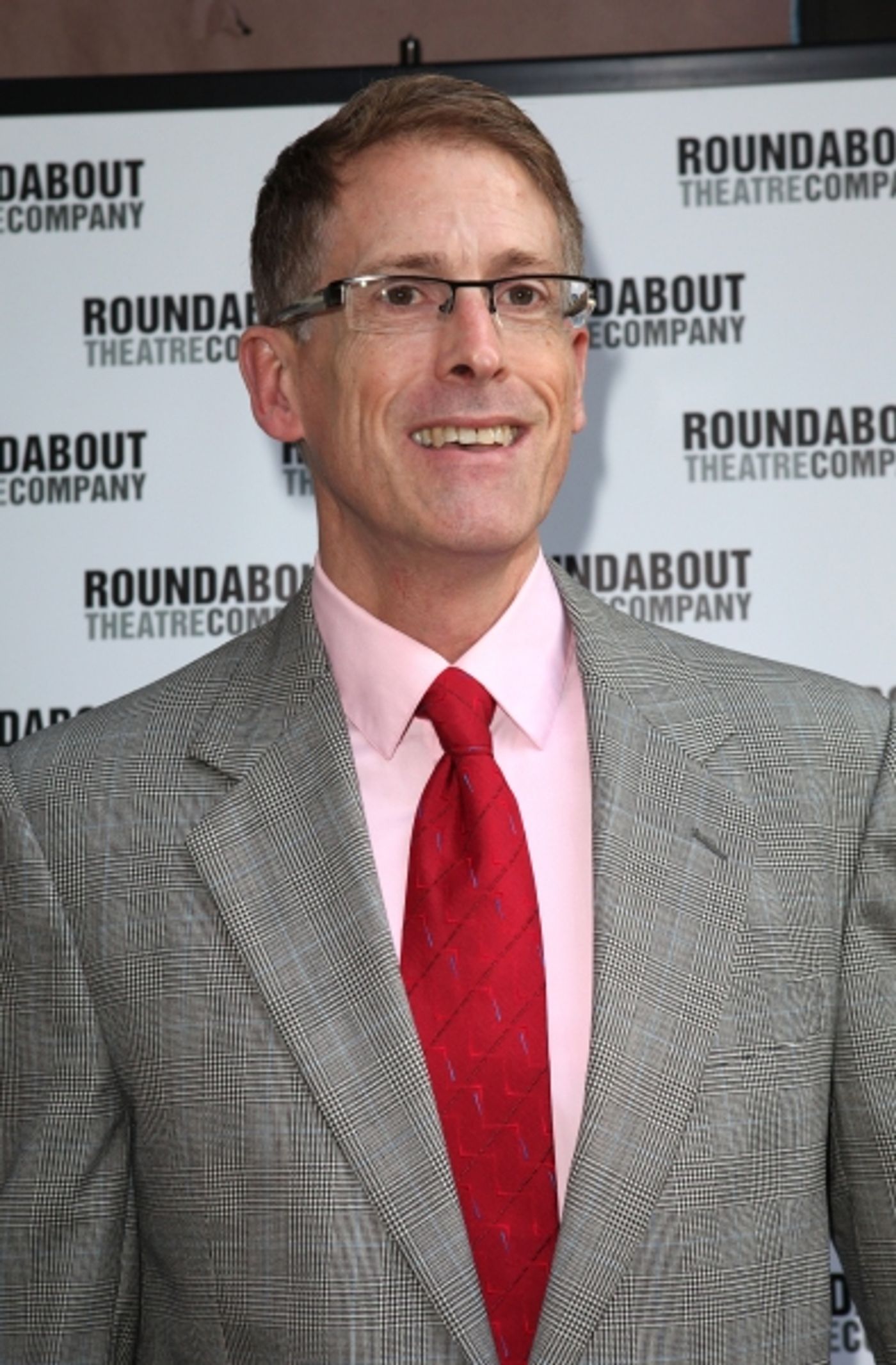 Photo Coverage: Stars on the HARVEY Opening Night Red Carpet  Image