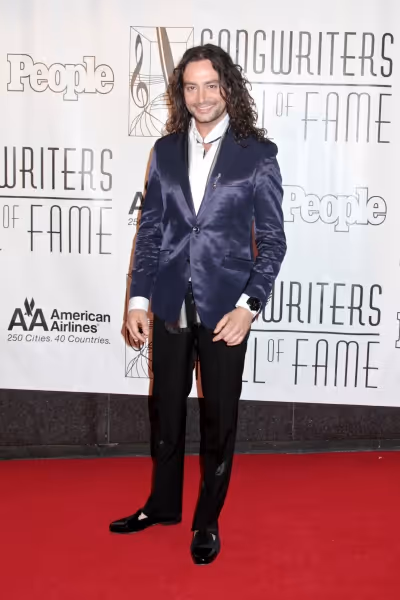 Constantine Maroulis Photo