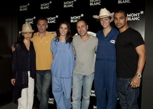Director Gail Mancuso, David Eigenberg, Ashley Greene, Saverio Guerra, Brooklyn Decker and Wilmer Valderrama
@ BroadwayWorld Director Gail Mancuso, David Eigenberg, Ashley Greene, Saverio Guerra, Brooklyn Decke Photo