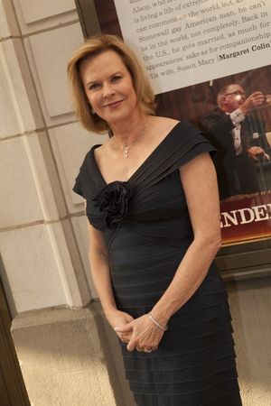 JoBeth Williams Photo