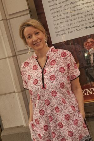 Linda Emond @ BroadwayWorld Linda Emond Photo