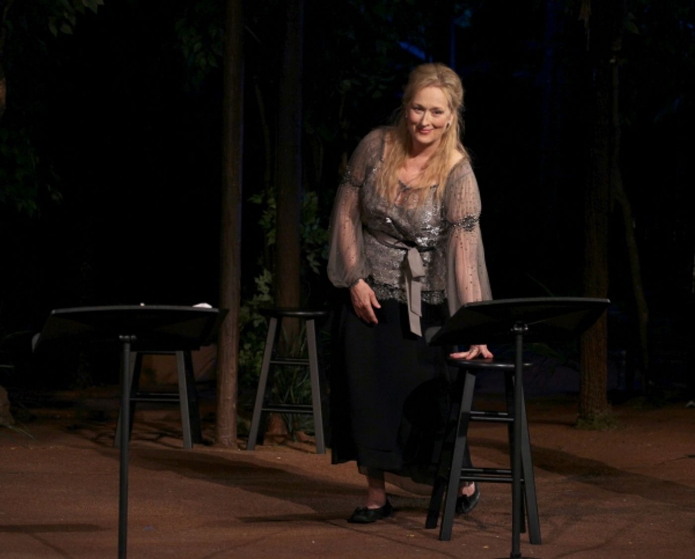 Photo Coverage: Meryl Streep, Kevin Kline & Co. in ROMEO & JULIET Curtain Call in Central Park  Image