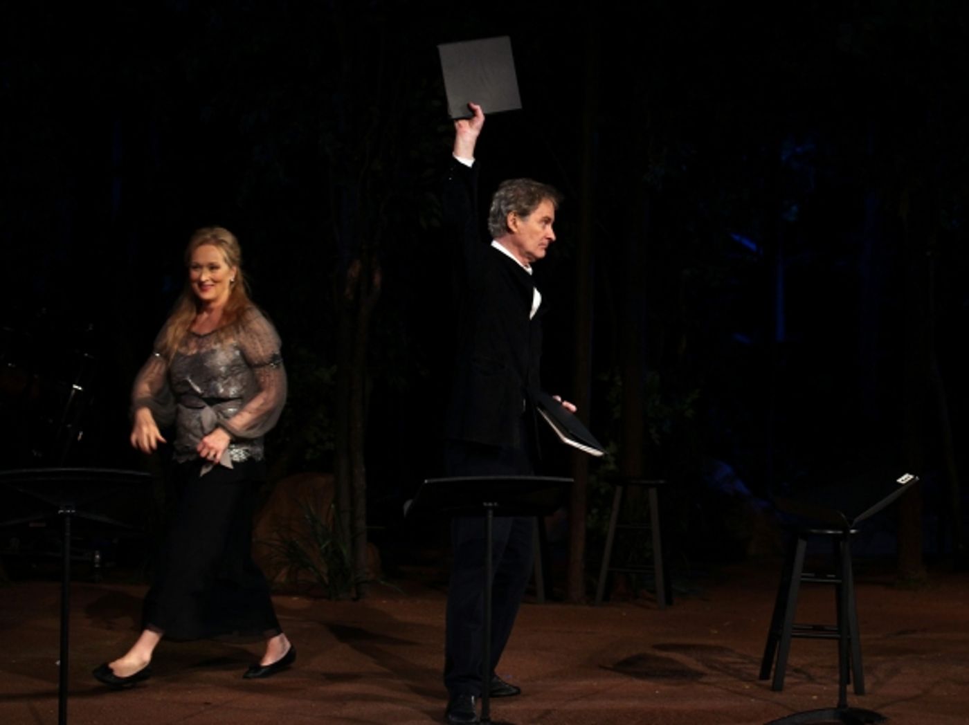Photo Coverage: Meryl Streep, Kevin Kline & Co. in ROMEO & JULIET Curtain Call in Central Park  Image