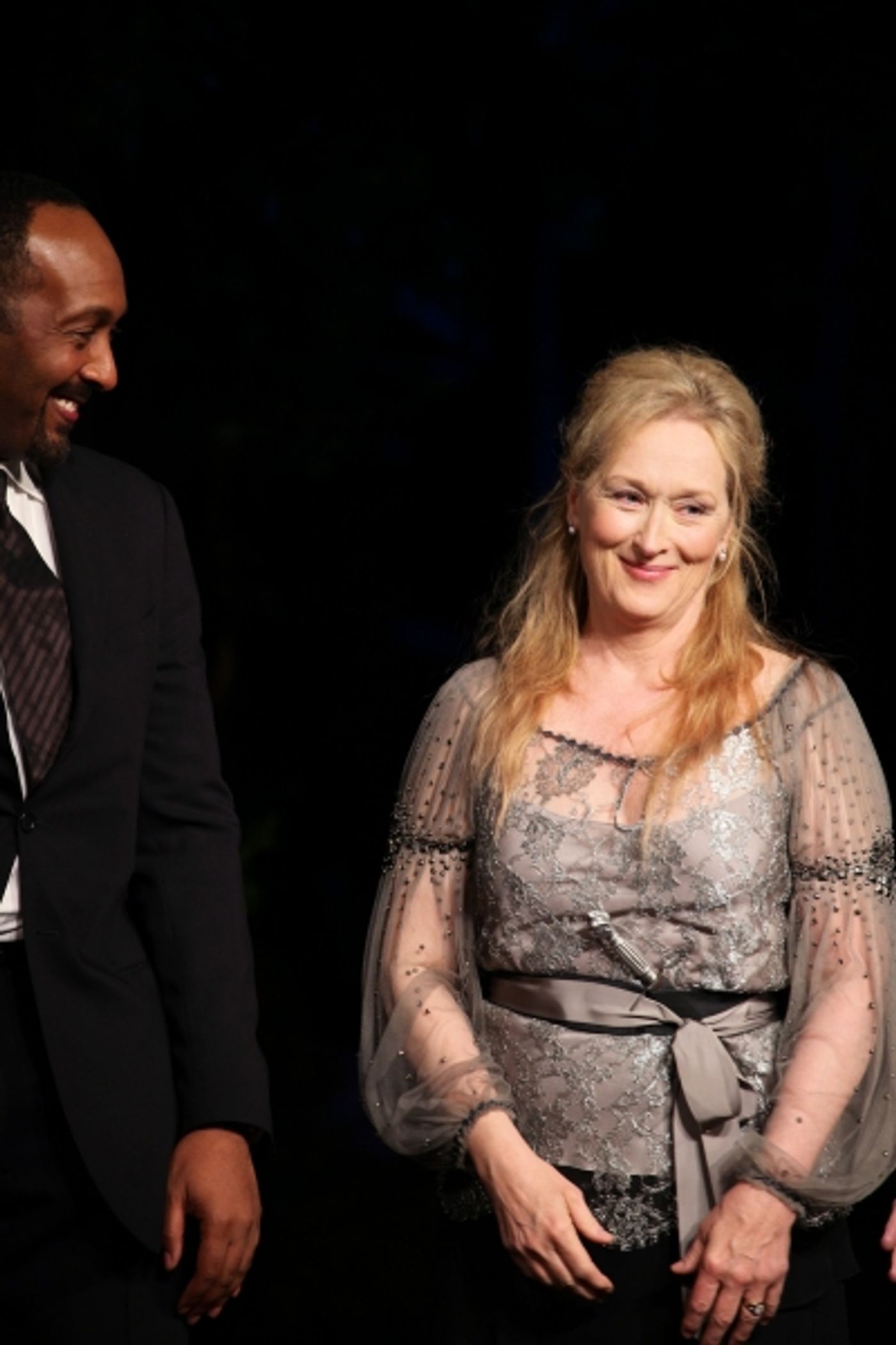 Photo Coverage: Meryl Streep, Kevin Kline & Co. in ROMEO & JULIET Curtain Call in Central Park  Image