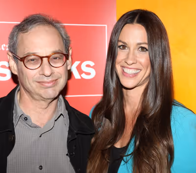  Jon Pareles  & Alanis Morissette Photo