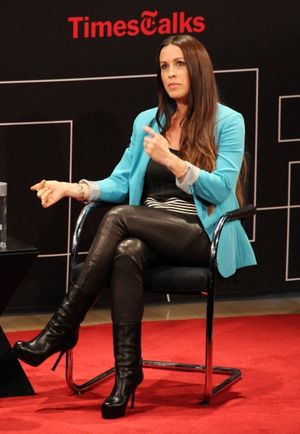 Alanis Morissette Photo