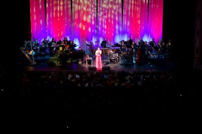 Idina Menzel Photo