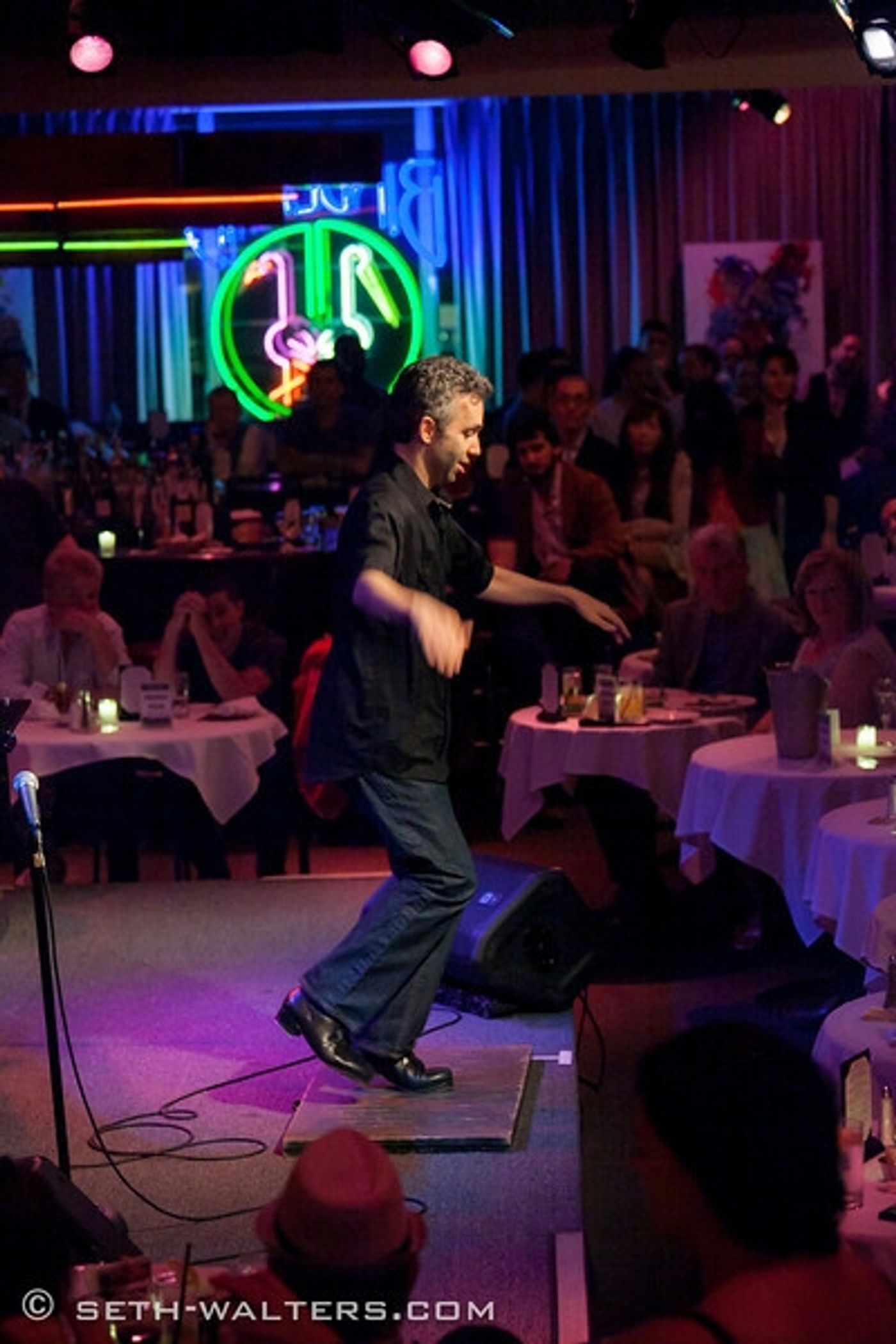 Photo Flash: Jeremy Kushnier Brings Solo Show to Birdland!  Image