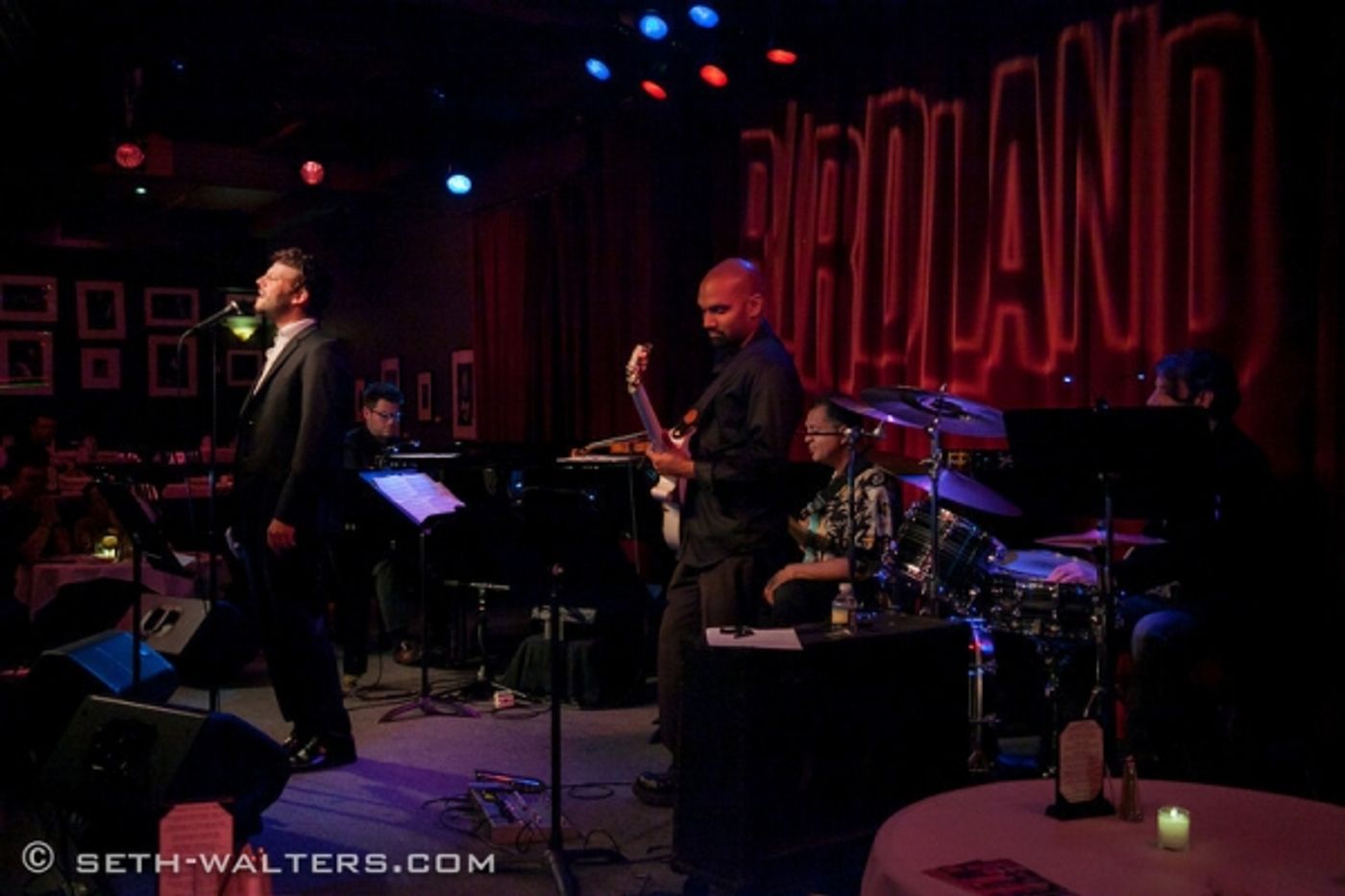 Photo Flash: Jeremy Kushnier Brings Solo Show to Birdland!  Image