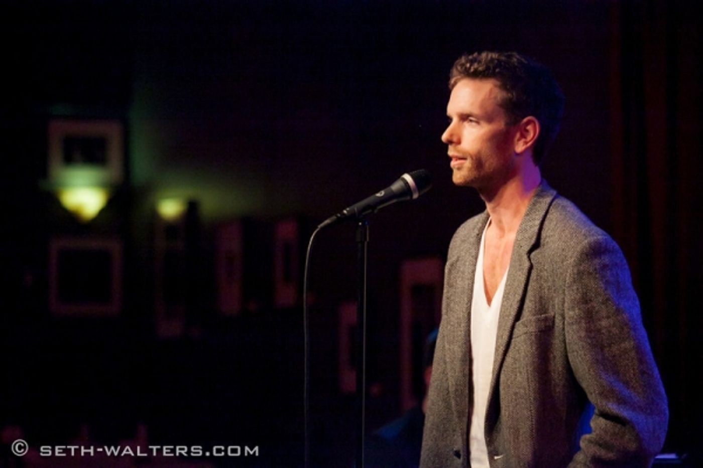 Photo Flash: Jeremy Kushnier Brings Solo Show to Birdland!  Image