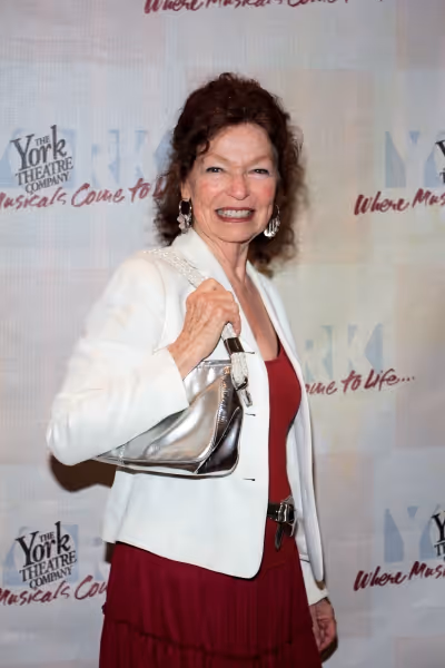Gretchen Cryer Photo