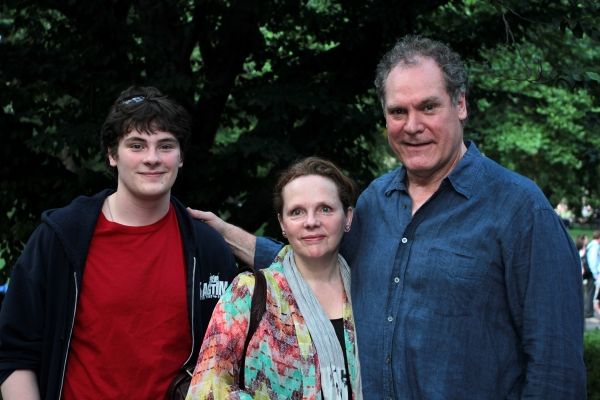 Jamie Sanders, Marianne Plunkett, Jay O. Sanders Photo