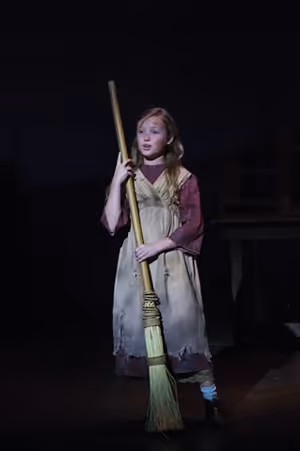 Sadi Weir @ BroadwayWorld Sadi Weir Photo
