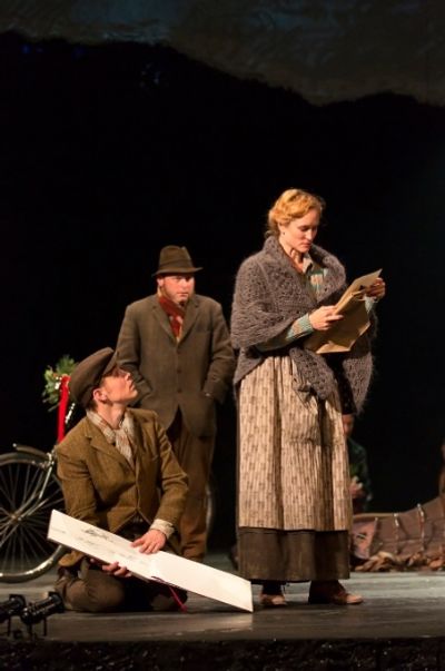 Andrew Veenstra, Todd Cerveris and Angela Reed Photo