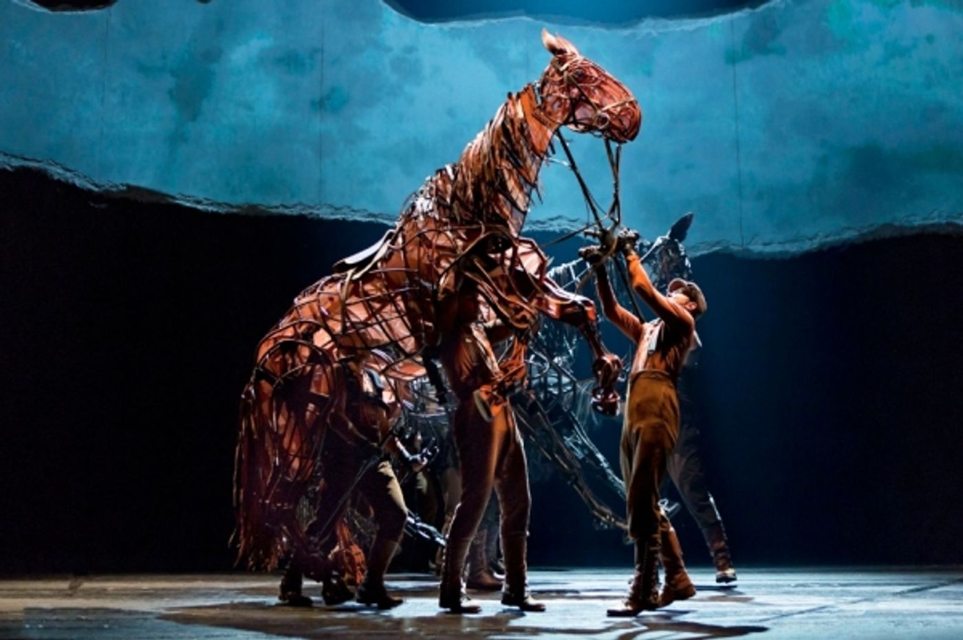 Photo Flash: More from WAR HORSE National Tour, Opening in L.A. June 29! Image