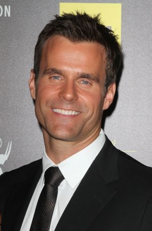 Cameron Mathison Photo