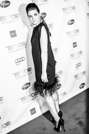 Debra Messing @ BroadwayWorld Debra Messing Photo