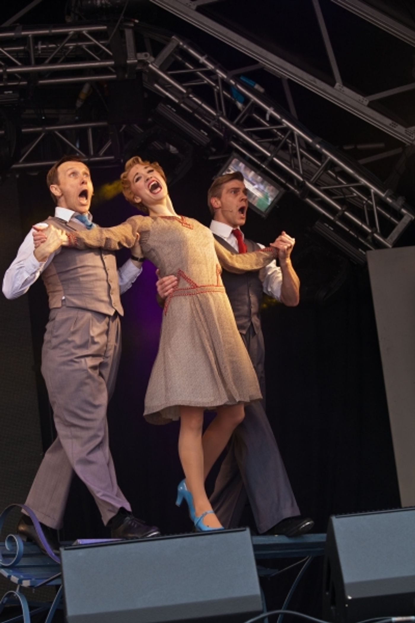 Photo Coverage: WEST END LIVE Part 1!  Image