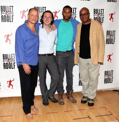 Woody Harrelson & Brandon Coffey & Tyler Jacob Rollinson & Frankie Hyman
 Photo