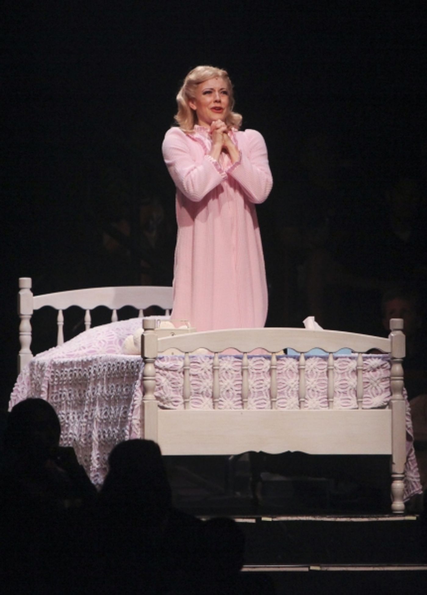 Photo Flash:  Complete Look at Kirsten Scott, Brandon Albright, et al. in Music Circus' GREASE  Image