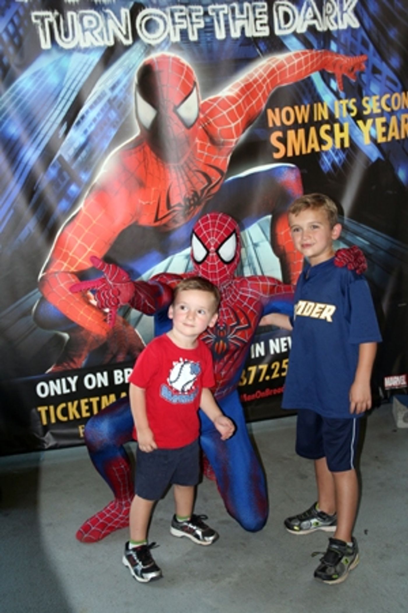 Photo Flash: SPIDER-MAN Throws First Pitch for Trenton Thunder  Image