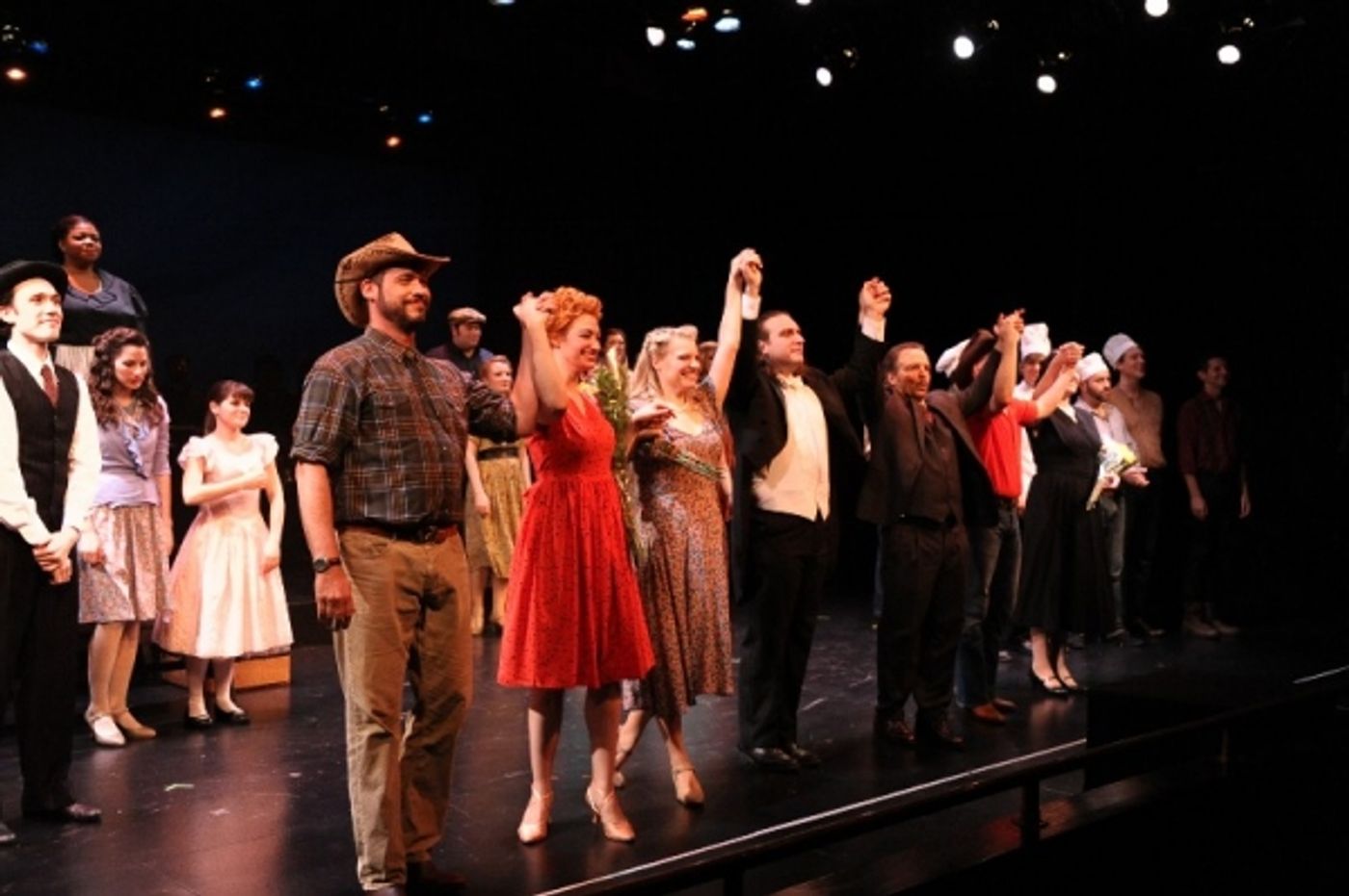 Photo Flash: Mo Rocca Visits Dicapo Opera Theatre  Image