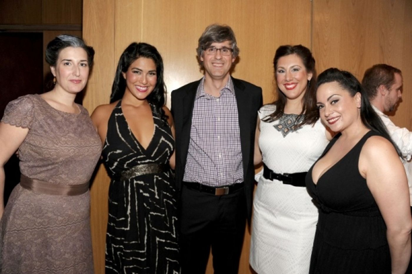 Photo Flash: Mo Rocca Visits Dicapo Opera Theatre  Image