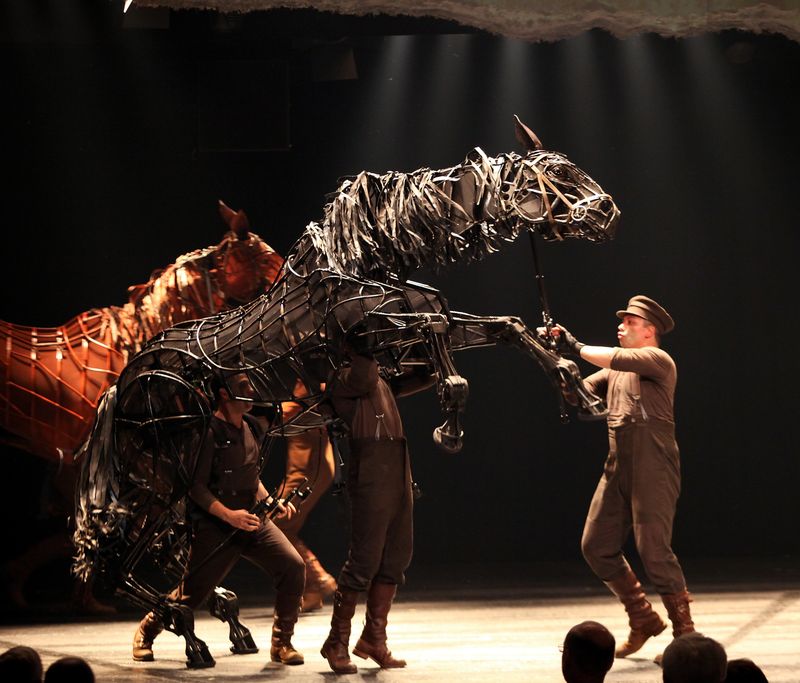 Photo Flash: The Stars Walk the Red Carpet for WAR HORSE Opening Night in LA! — photo 23 of 35