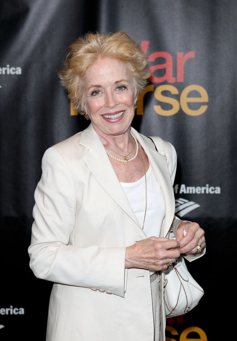 Photo Flash: The Stars Walk the Red Carpet for WAR HORSE Opening Night in LA! — photo 16 of 35