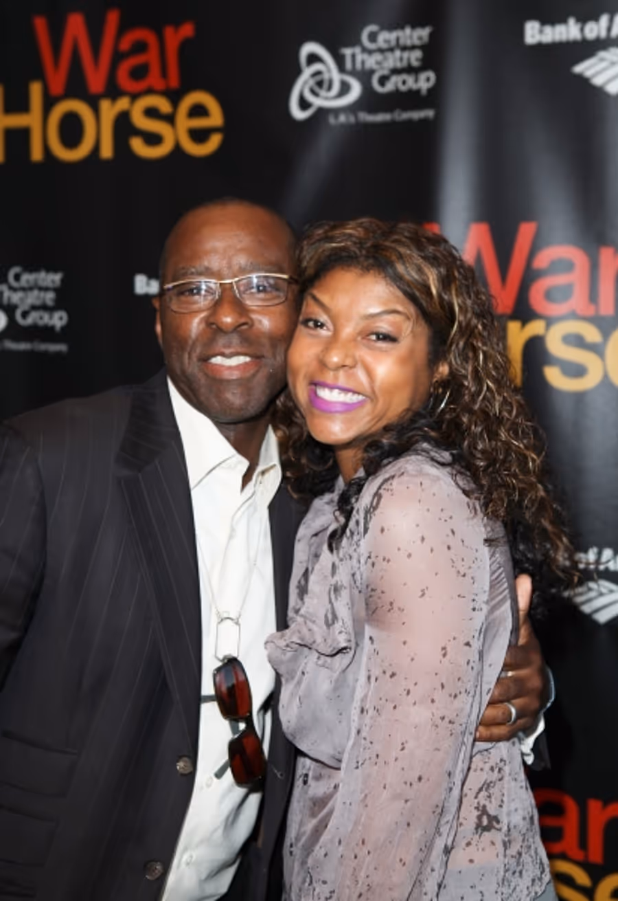 Photo Flash: The Stars Walk the Red Carpet for WAR HORSE Opening Night in LA! Image