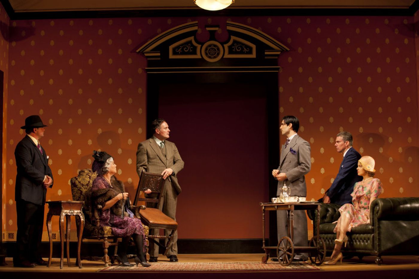 Photo Flash: Tyne Daly, Amy Spanger and More in THE IMPORTANCE OF BEING EARNEST Photo Flash: Tyne Daly, Amy Spanger and More in THE IMPORTANCE OF BEING EARNEST Image