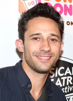 Adam Arian @ BroadwayWorld Adam Arian Photo