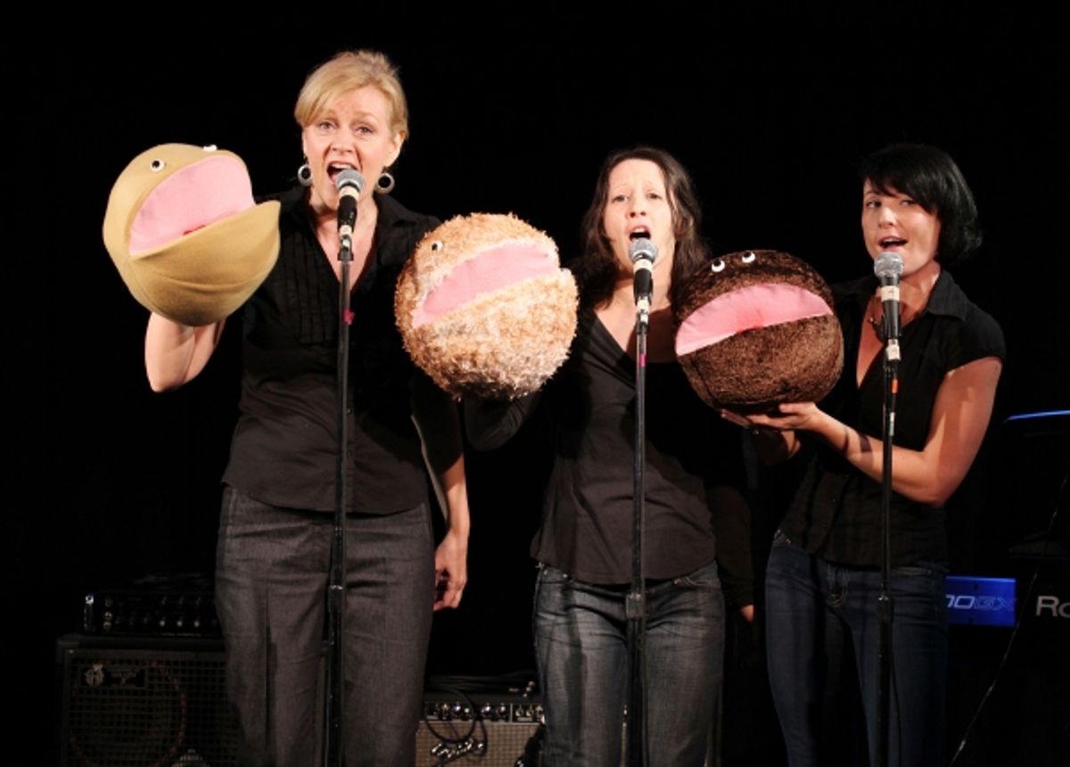 Jane Blass, Stephanie Fittro and Jennifer Wren  'Arnie The Doughnut'  at 