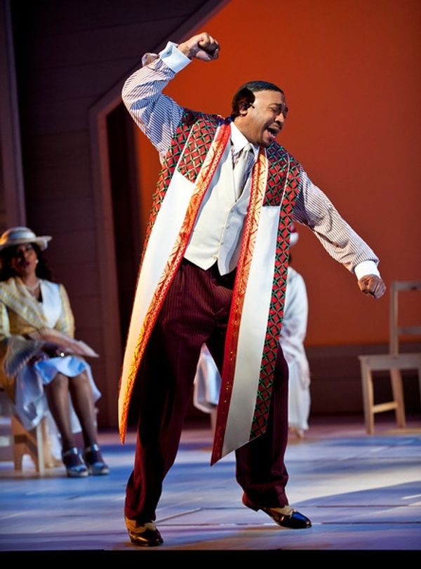  	  David Jennings as the Preacher  Photo