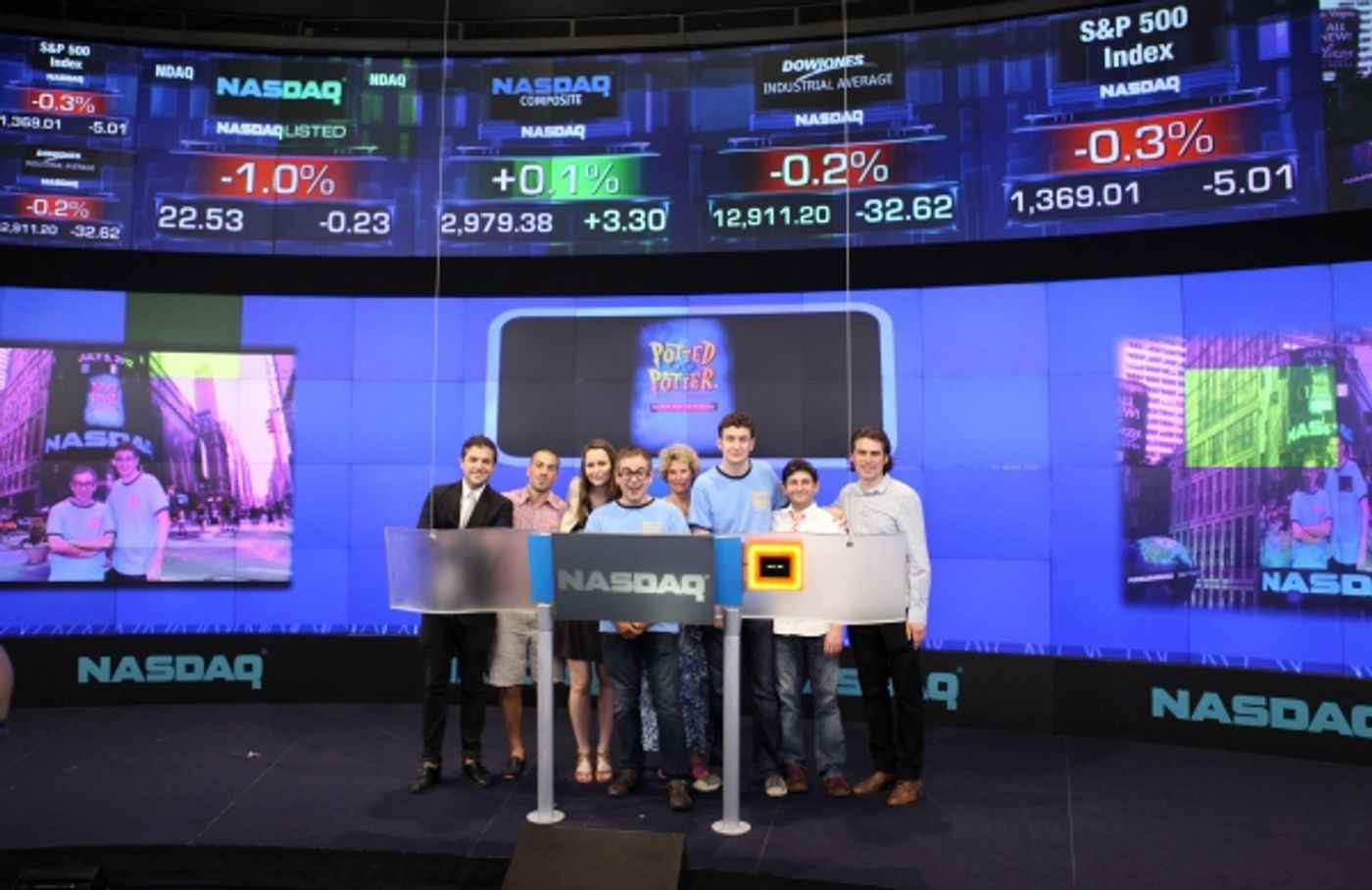 Photo Coverage: POTTED POTTER Invades NASDAQ MarketSite to Ring Closing Bell  Image