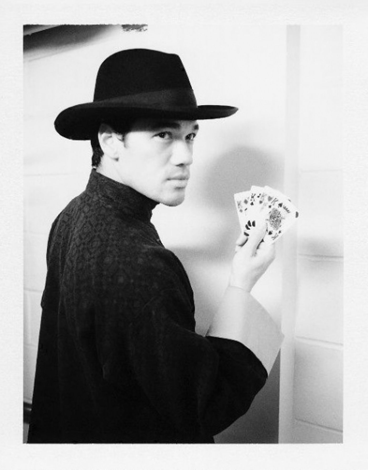 Photo Flash: Robert Petkoff Takes ANYTHING GOES Polaroid Cast Portraits  Image