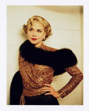 Sutton Foster @ BroadwayWorld Sutton Foster Photo