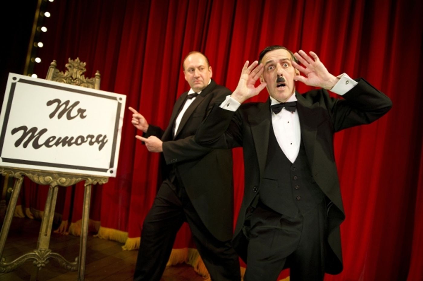 Photo Coverage: Paul Bigley Joins Cast Of THE 39 STEPS  Image